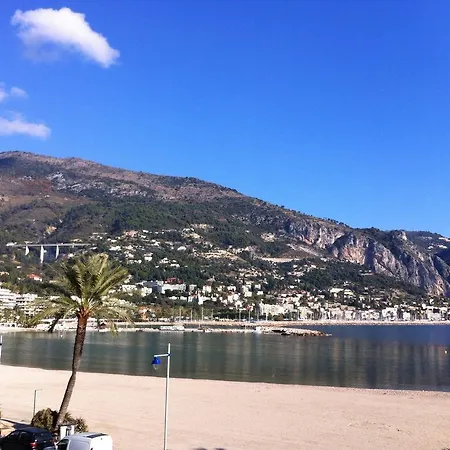 Apartament L'estoril Garavan *